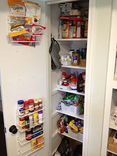 small pantry organization: 25 free and cheap ideas to tame your