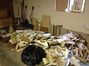 garage_floor_debris